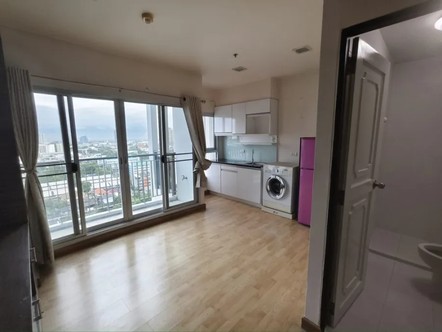 Condo for sale: The Parkland Taksin - Tha Phra, 17th floor, spacious room, south facing, great view, don't just look.
