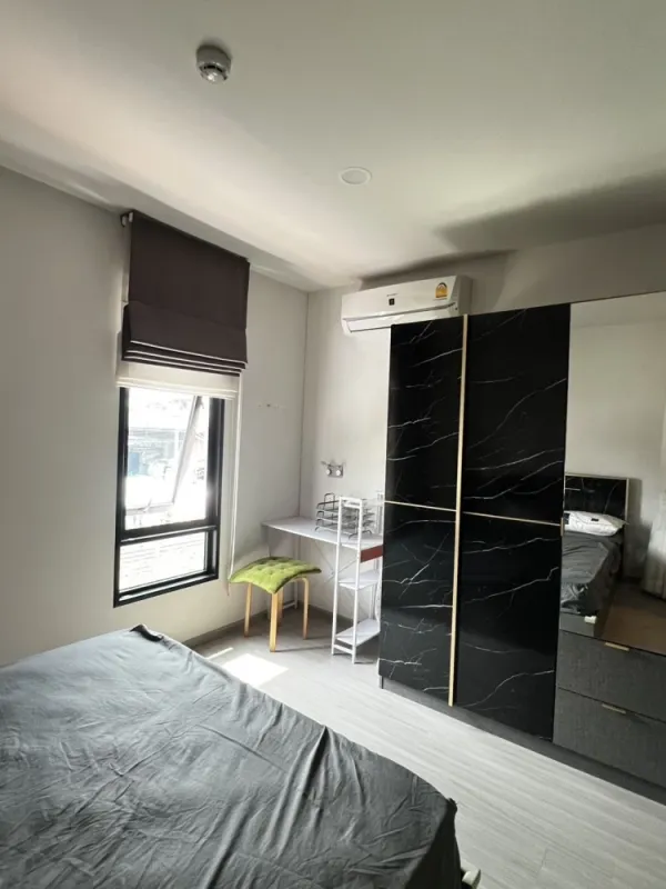 ให้เช่า Aspire Asoke Ratchada ใกล้ MRT พระราม 9 มีรถรับ–ส่งฟรี
