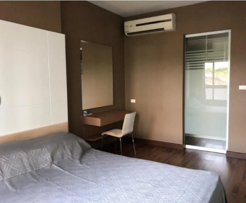 ให้เช่า Q house Condo Sathorn 1 bedroom 47.5 ติดวอเปเปอร์ลายสวย สีห้องแจ่ม สะอาดห้องใหม่สบายตาด่วนๆ