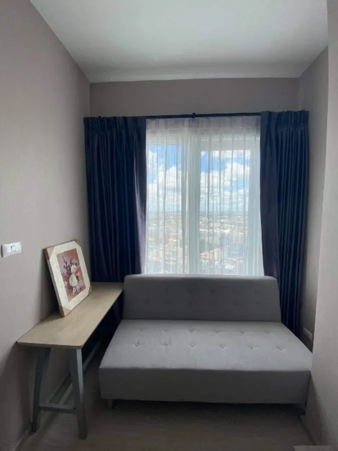 For rent urgently!! Condo Chapter One Eco Ratchada-Huay Kwang, convenient to travel, near MRT Huai Khwang, book now!!