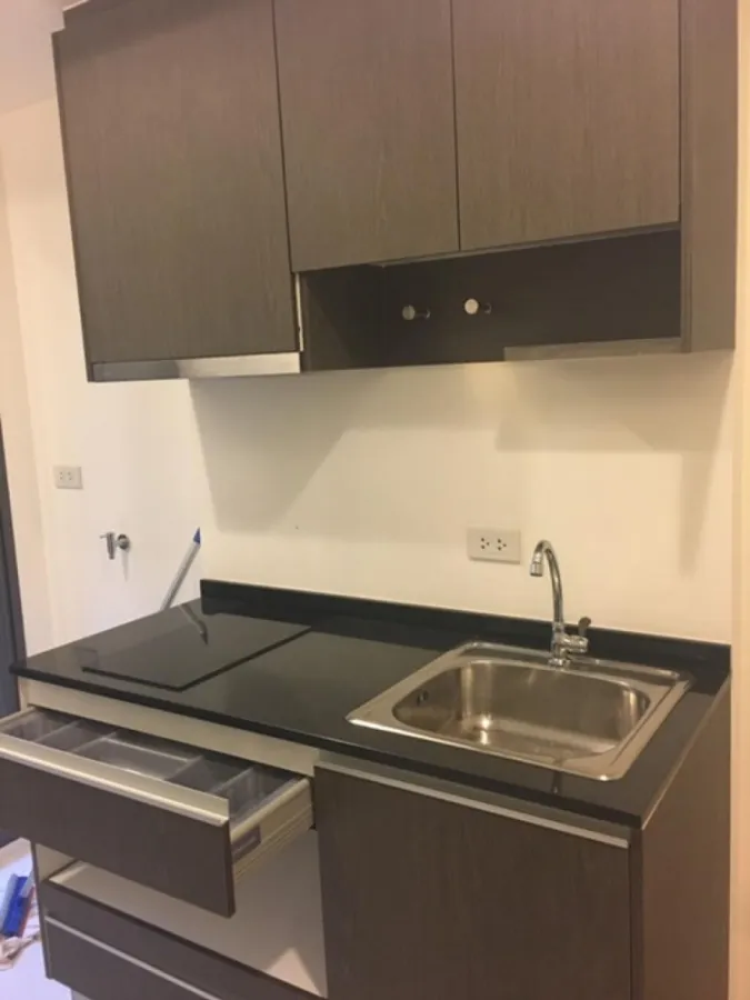 Quick sale!! Condo Monique Sukhumvit 64 near BTS Punnawithi, convenient to travel, book now!!