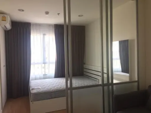 Condo for sale Lumpini Ville Ramkhamhaeng 60/2, new room, grip, never had a long time. Waiting for you to become the owner urgently