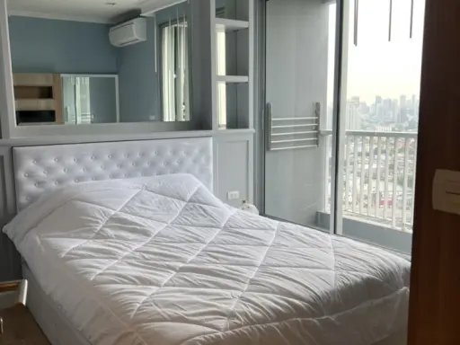 For rent!! Condo Rhythm Sukhumvit 50, beautiful room, beautiful view, ready to move in!!