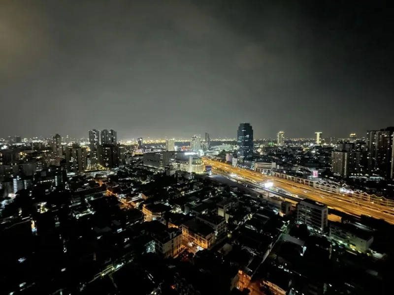 ด่วนขาย เช่า คอนโด ลุมพินี เพลส รัชดา-สาธุ ห้องมุม Corner View พร้อม Built-In & Fully Furnished อย่าพลาด