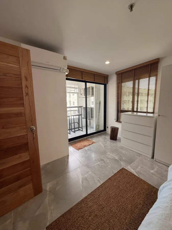 For rent: Lumpini Ville Sukhumvit 77, 2 bedrooms, spacious living area, fully furnished with complete amenities. Just bring your bags and move in!