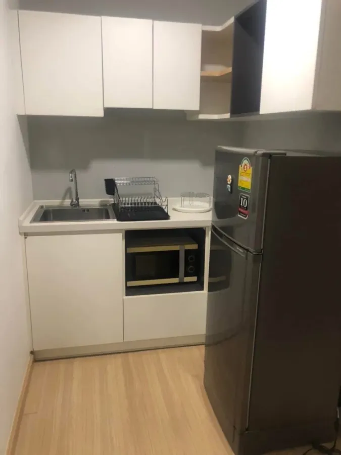 For rent: Elite Salaya, 1 bedroom, 1 bathroom, spacious room, comes with washing machine, at a very affordable price. Book now!