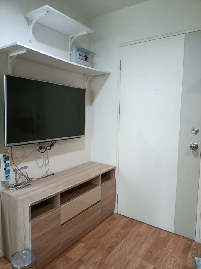 For rent Lumpini Nawamin Sri Burapha, separated rooms into sections. Fully furnished With a comfortable sofa, don't miss it.