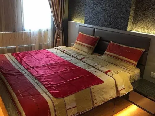 For rent, The President Sathorn-Ratchapruek 2, beautiful room, classic style, colorful, nice view, fully furnished.