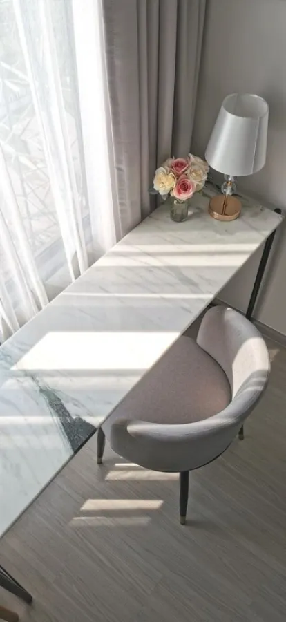 For rent Life Ladprao, white tone room, looks comfortable and comes at a very cheap price have all in one place Not booking is a big mistake.