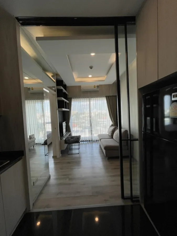For rent: Dowce Udomsuk, 5th floor, comes with complete decorations, very livable. Book now, don't miss it.