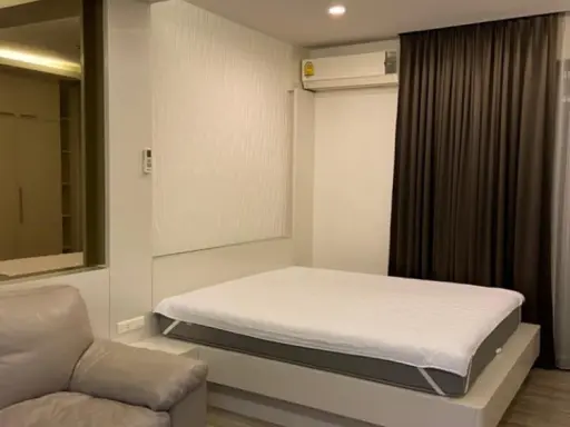 Condo for rent at Supalai Premier at Asoke, fully furnished. All electrical appliances, hurry up!