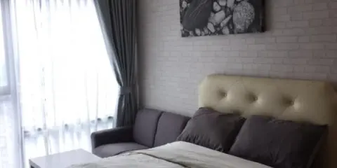 For Rent Rhythm Asoke สภาพห้องเหมือนใหม่ ผนังติดวอลสวยเฝอร์ บนทำเลทำเลยอดนิยม ห้องดีต้องจอง