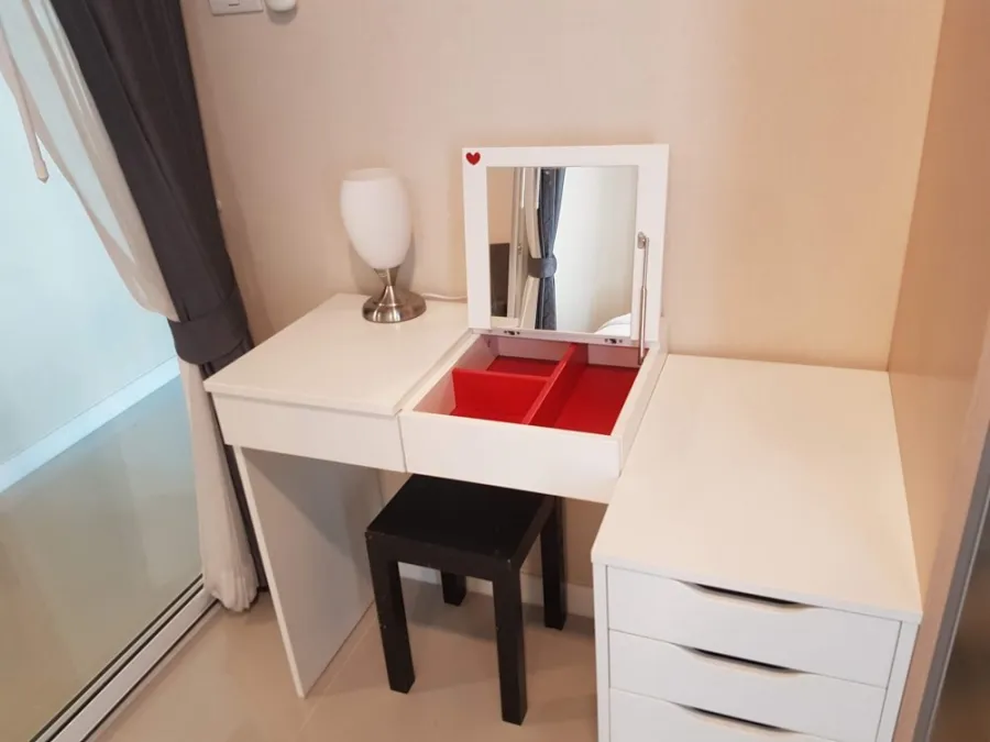 Condo for sale JW @ Don Mueang, the room is very nice. Soft and comfortable bed Private zone Let me tell you that it's very worthwhile.