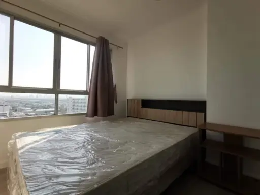 Condo for sale Lumpini Ville Lat Phrao-Chokchai 4, high view, not blocked, fully furnished, not too expensive, don't miss it.