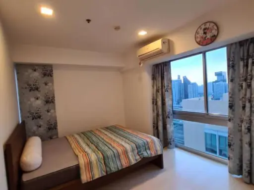 Don't miss this opportunity. My Resort Bangkok for rent. Beautiful room, newly decorated. Fully furnished, ready to move in. Don't wait, rent now.