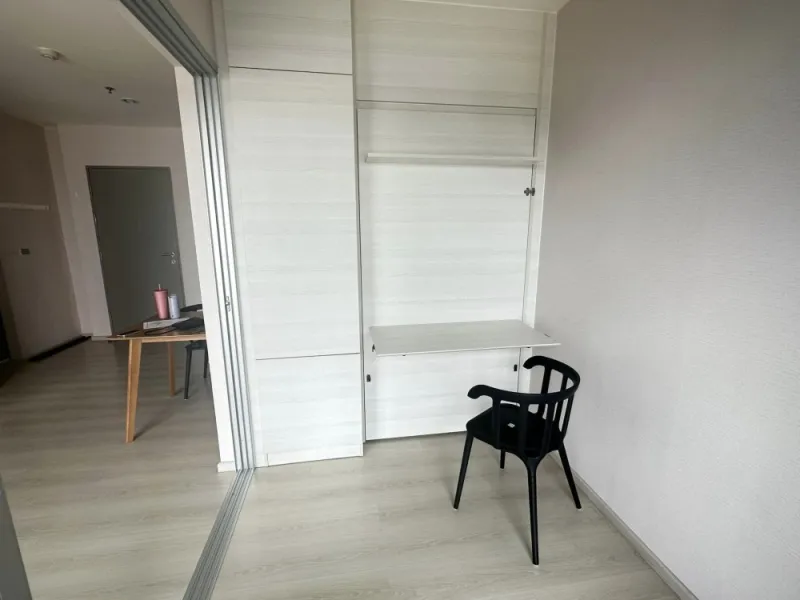 ขาย คอนโด ไลฟ์ รัชดาภิเษก ห้องเปล่า พื้นที่ใช้สอยเยอะ ชั้น19 วิวสวน รีบๆเข้ามาเป็นเจ้าของได้เลยค่ะ