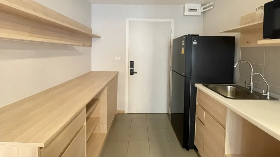 ให้เช่า plum condo alive 1 พร้อมเฟอร์นิเจอร์และเครื่องใช้ไฟฟ้าครบ ชั้น 5 วิวสระน้ำ จองเลย