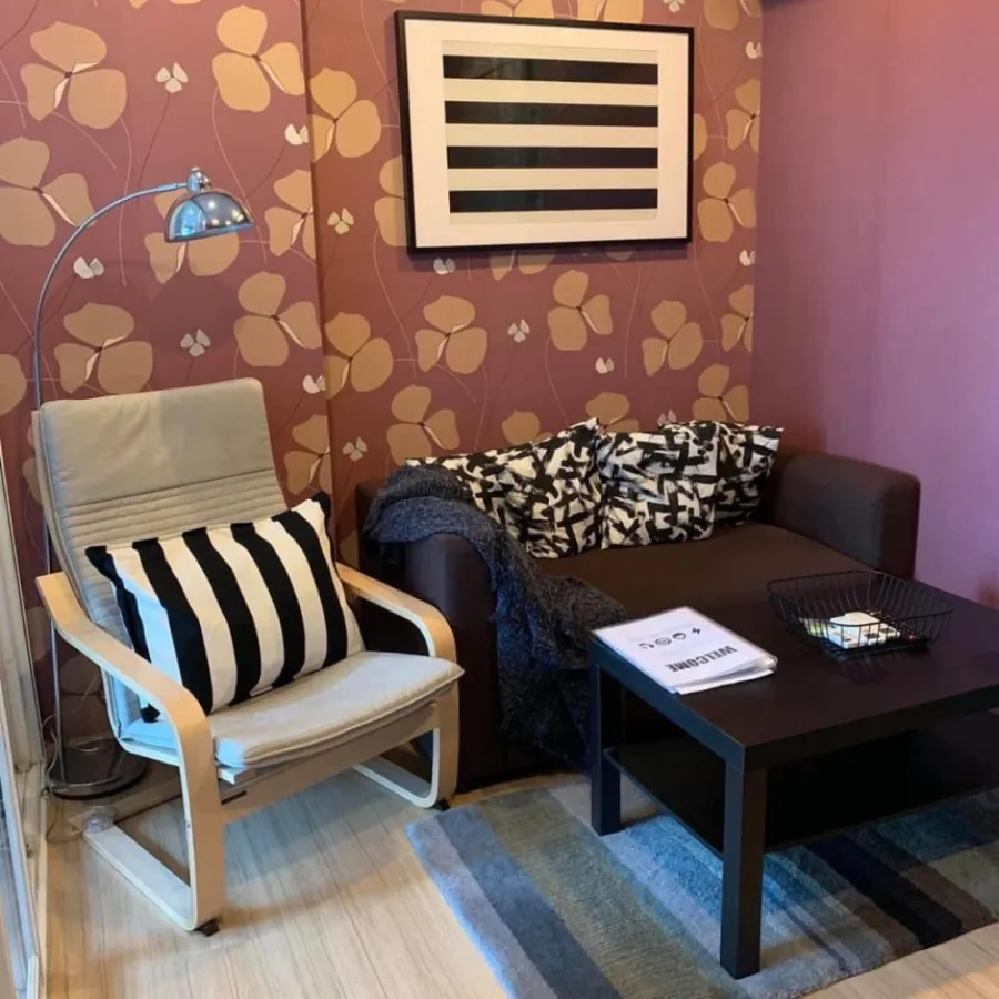 It has arrived. Closed kitchen, high view, clear, not blocked, fully furnished, ready to move in. Condo for rent, The Base Rama 9 - Ramkhamhaeng.