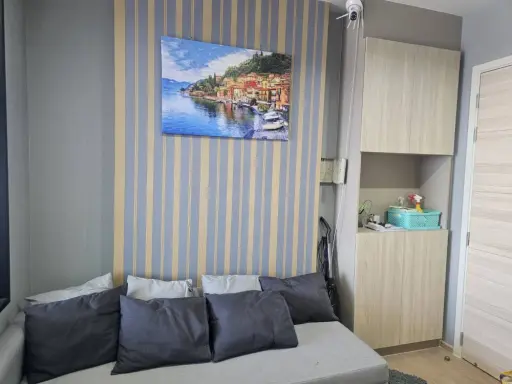 For rent: Common TU, 24th floor, comes with full decoration. Grab your bags and move in immediately. Reserve now. Hurry.