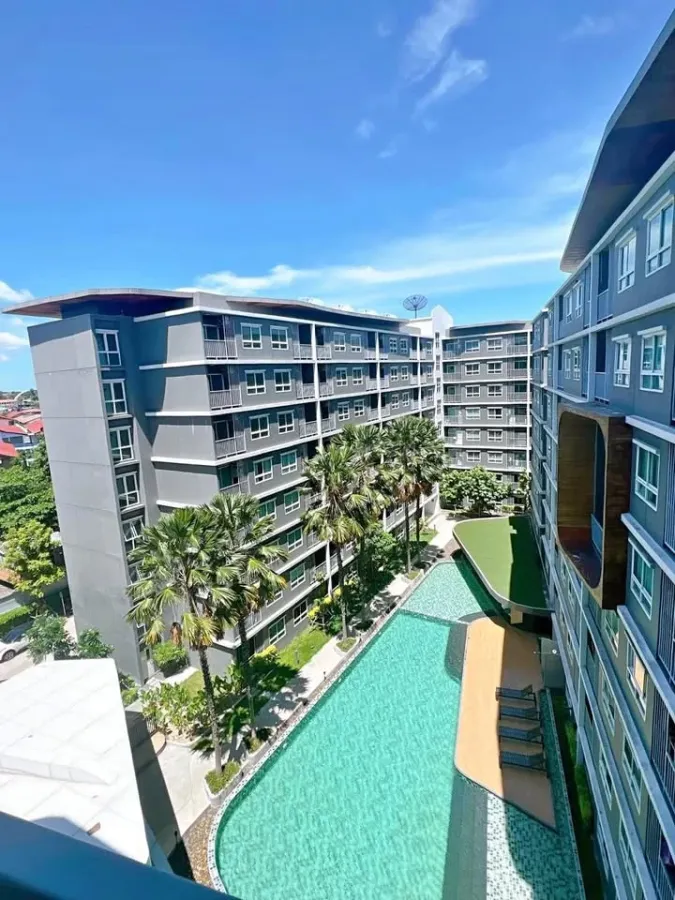 For rent: The Trust Condo Amata - Chonburi. Nice room, fully furnished, great price. Book now!