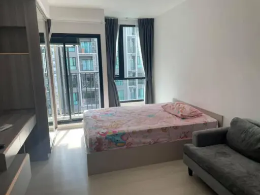 Condo for rent Knightsbridge Phaholyothin-Interchange. Pool view, beautiful room, everything is complete. ready to move in
