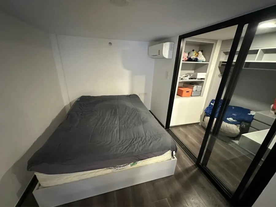 For rent: Knightsbridge Space Ratchayothin, 1-bedroom duplex unit on the 15th floor. Spacious and comfortable. Book now!
