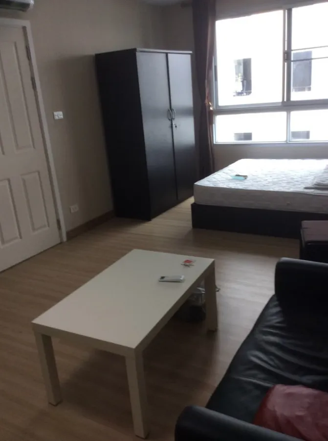 Good price room, fully furnished. It has been rented out at Plum Condo Paholyothin 89, but you can just move in.
