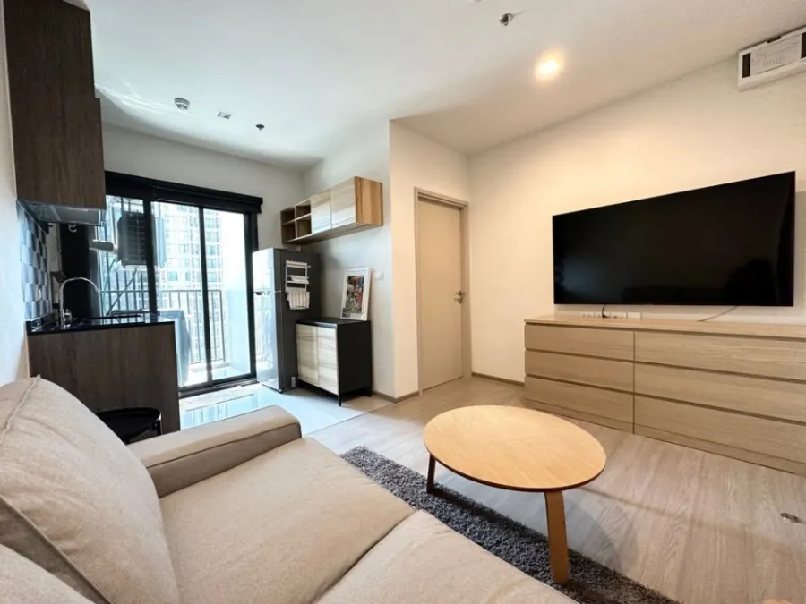 For rent, The Base Phetchaburi - Thonglor, 1 bedroom, 30 sq.m., 17th floor, full room items, hurry up