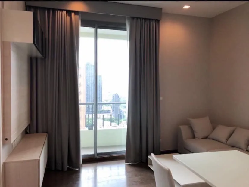 ขาย Q Condo Asoke 1 ห้องนอน 1 ห้องน้ำ เฟอร์+เครื่องใช้ไฟฟ้าพร้อม ห้ามพลาดเลยจ้า รีบจอง