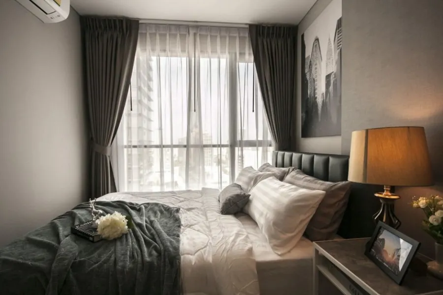 For rent Lumpini Suite Phetchaburi-Makkasan. new room Nicely decorated, classy, high floor, great view, book now.