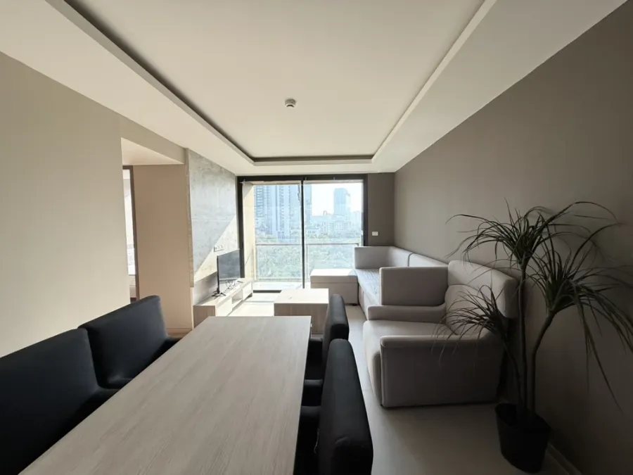 🌟🏙️ ให้เช่า Urbietia Thonglor | ห้องใหญ่ 2 ห้องนอน ใจกลางทองหล่อ พร้อมอยู่! 🏙️🌟