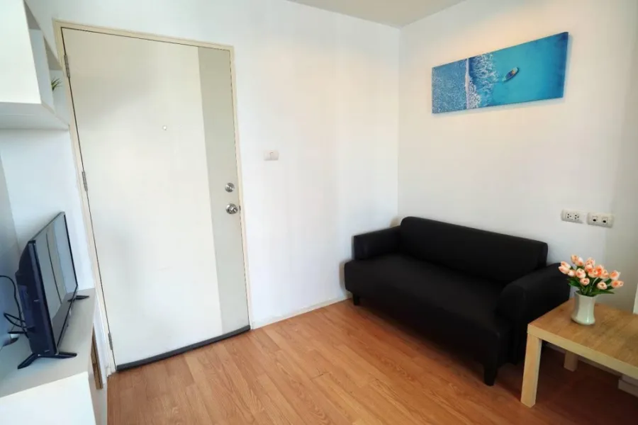 For rent, Lumpini Ville On Nut 46, 5th floor, fully furnished room. Comes at an affordable price Not booking is a big mistake.