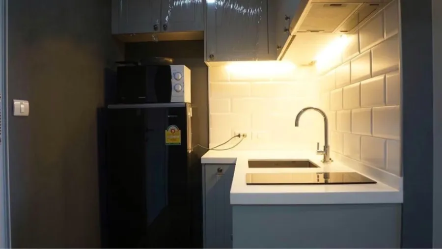 For rent The editor, high floor, get a view of BTS. with complete set of electrical appliances The best solution for living, book now.