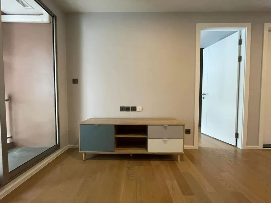 For Rent Suan Bua Residence Aree-Ratchakhru The room decorated in warm tones, comfortable for the eyes. partition Don't miss a lot