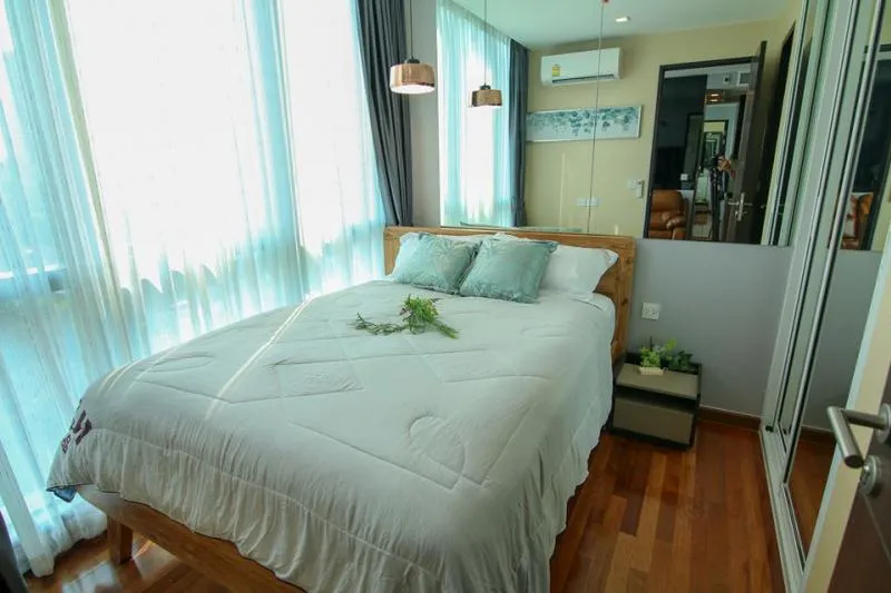 ให้เช่า Wish Signature Midtown Siamห้องกว้าง เตียงใหญ่ โซฟานุ่ม ใครๆๆก็ชอบ สนใจจองเลย