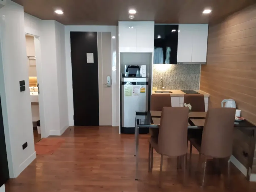For sale or rent: The Feelture Pattaya, 2nd floor, fully furnished unit, very livable. Book now! Don't miss out!