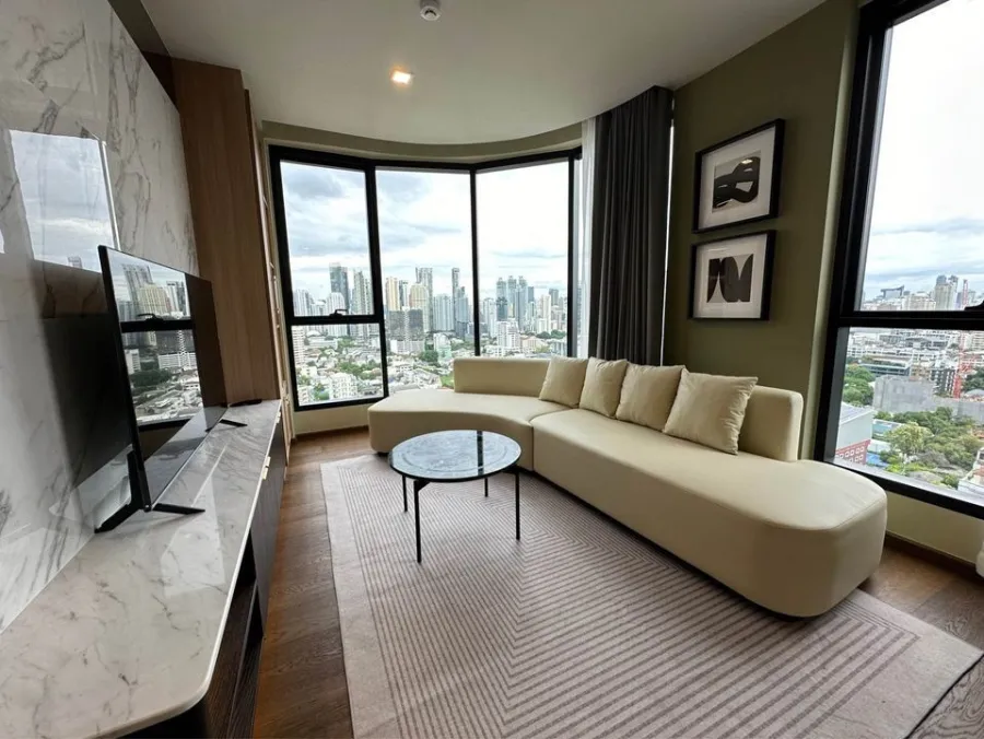 ให้เช่า Ideo Q Sukhumvit 36 ตกแต่งโทนสว่าง สไตล์ Modern Classic เฟอร์นิเจอร์หรูหรา ไม่จองพลาดสุดๆ