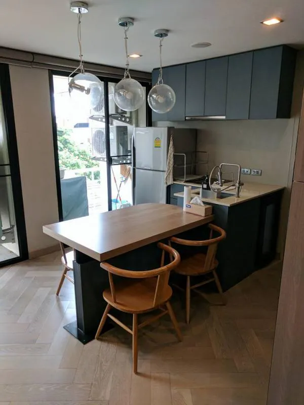 ขาย ดิ อเมธิส สุขุมวิท 39 เฟอร์ครบอย่างดี มีห้องทำงาน อย่าช้ารีบเลย