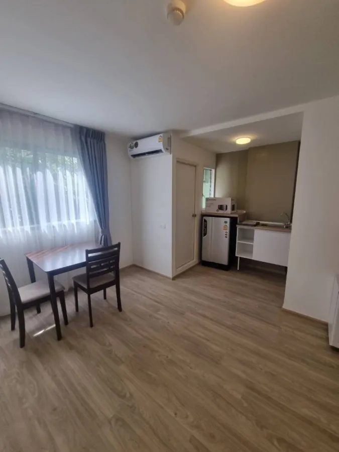 Condo for rent, Lumpini Township Rangsit Klong 1, large room, fully furnished, good location, don't miss it, book now.