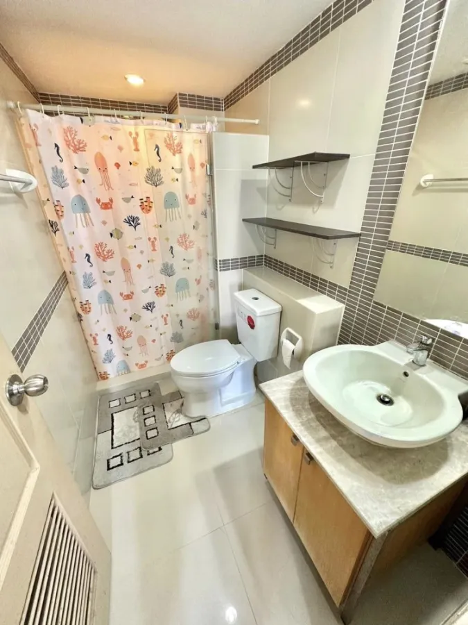 Sell The next Ladprao 44, fully furnished, ready to drag your luggage in. Book now.