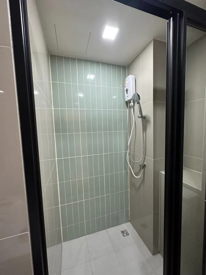 For rent, The Move Bang Khae, 3rd floor, quiet, tree view, super natural, don't just look at it, hurry up and reserve it, don't miss