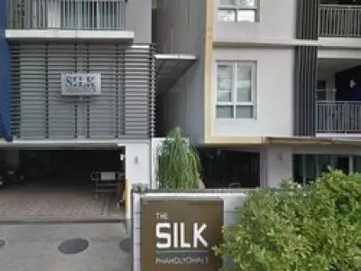 The Silk Phaholyothin 3