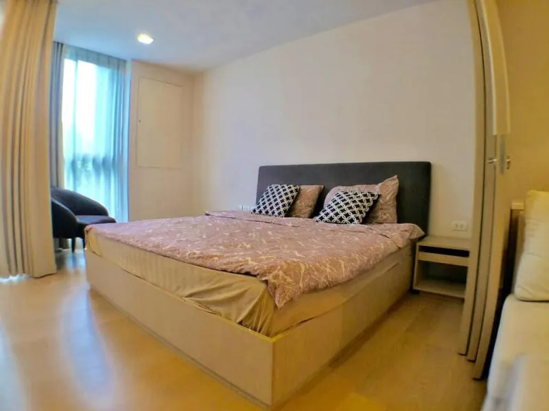 ขาย/ให้เช่า liv@49 (sukhumvit 49) พื้นที่ 40 ตร.ม. 1ห้องนอน ตกแต่งพร้อมอยู่ ใกล้bts ทองหล่อ ห้ามพลาด