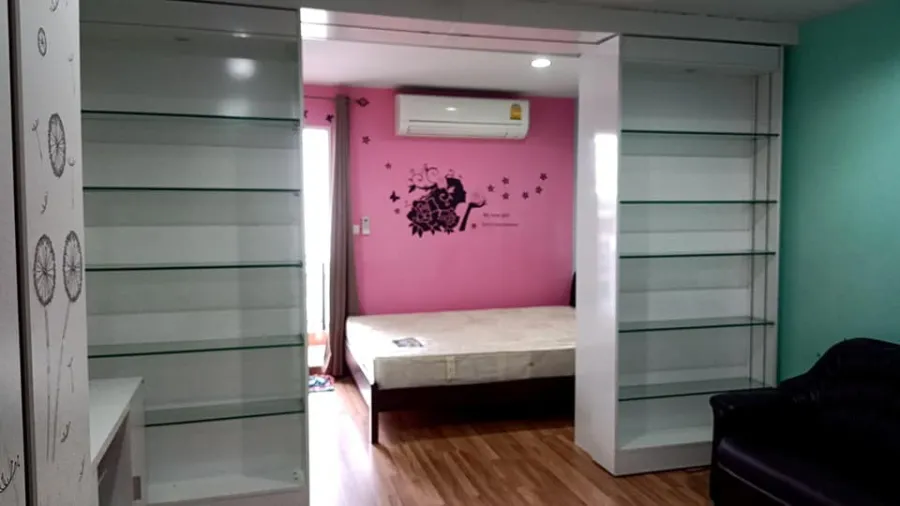 ขายด่วน Regent Home 20 ประชาชื่น 16 Studio ชั้น 7 ตกแต่งพร้อม ลากกระเป๋ามาได้เลย