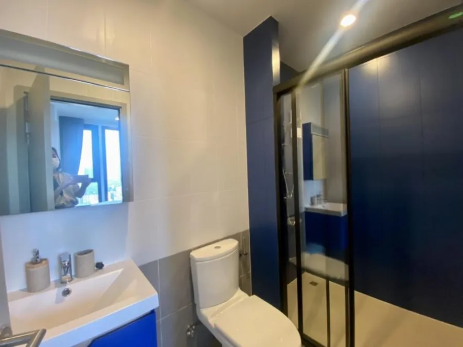 Condo for rent, XT Ekamai, beautiful room, high floor, good view, near BTS, convenient transportation, ready to move in, hurry and book now!