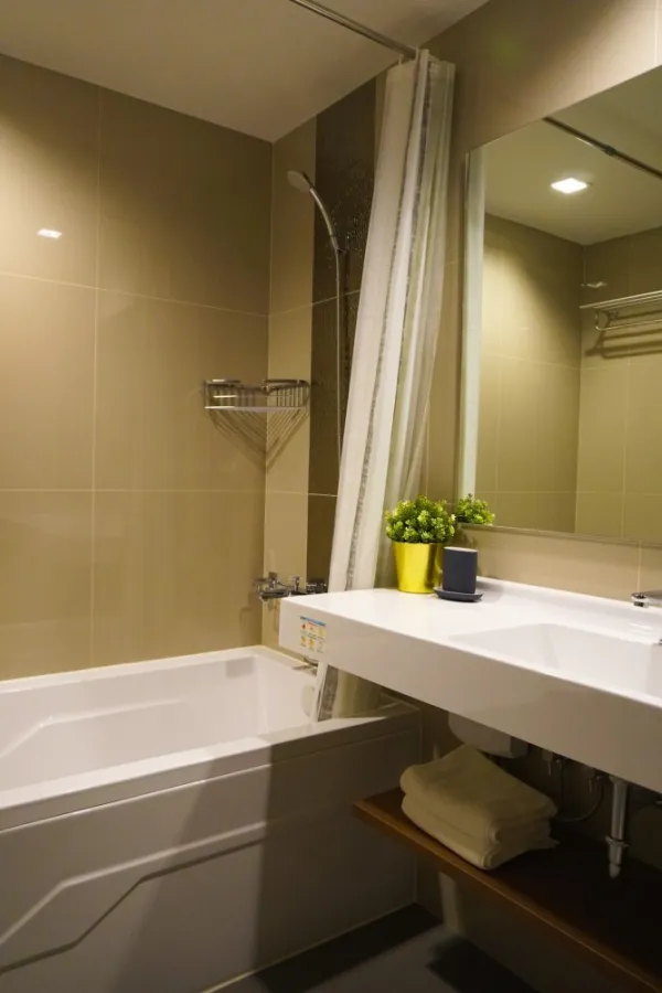 For rent Ideo Sukhumvit 93, good furniture. Complete electrical appliances Reserve first and stay first. Don't miss it.