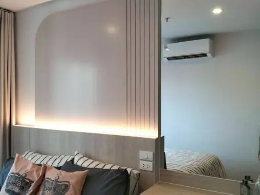 Condo for rent: Regent Home Bangna, beautifully decorated unit on the 21st floor with great views and complete amenities. Book now!
