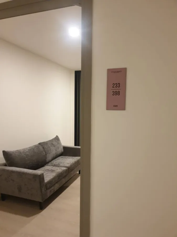 Knightsbridge for rent Phaholyothin-Inter The room is very nice, fully furnished, easy to travel. If you miss it, you will regret it.