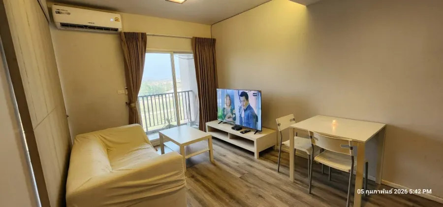 For rent: Double Lake Condominium, 1 bedroom unit with separate areas and fully furnished with appliances (including a washing machine). Book now!
