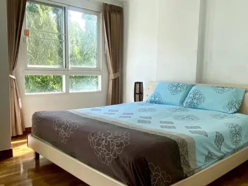 For rent!! Condo Baan Siri Sathorn, 3rd floor, Building A, fully furnished, ready to move in immediately. Don't miss it!!